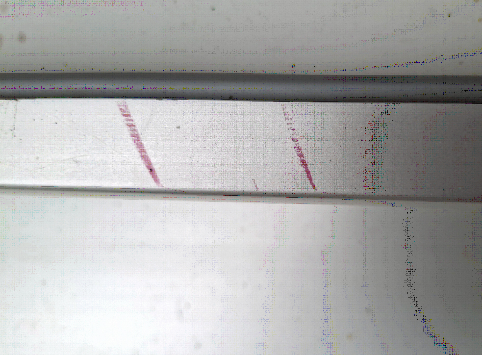 Rote Fahrer auf der Schwelle